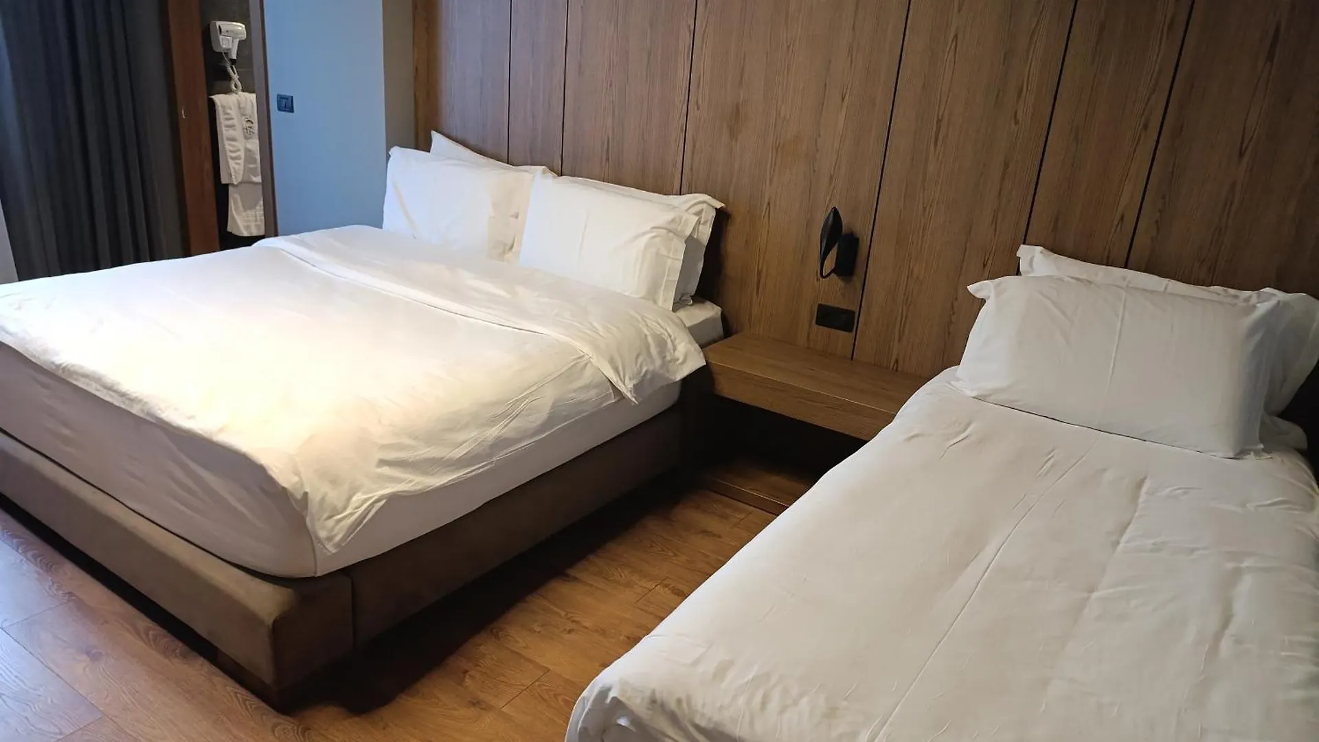 Toka Hotel Restaurant Udenisht