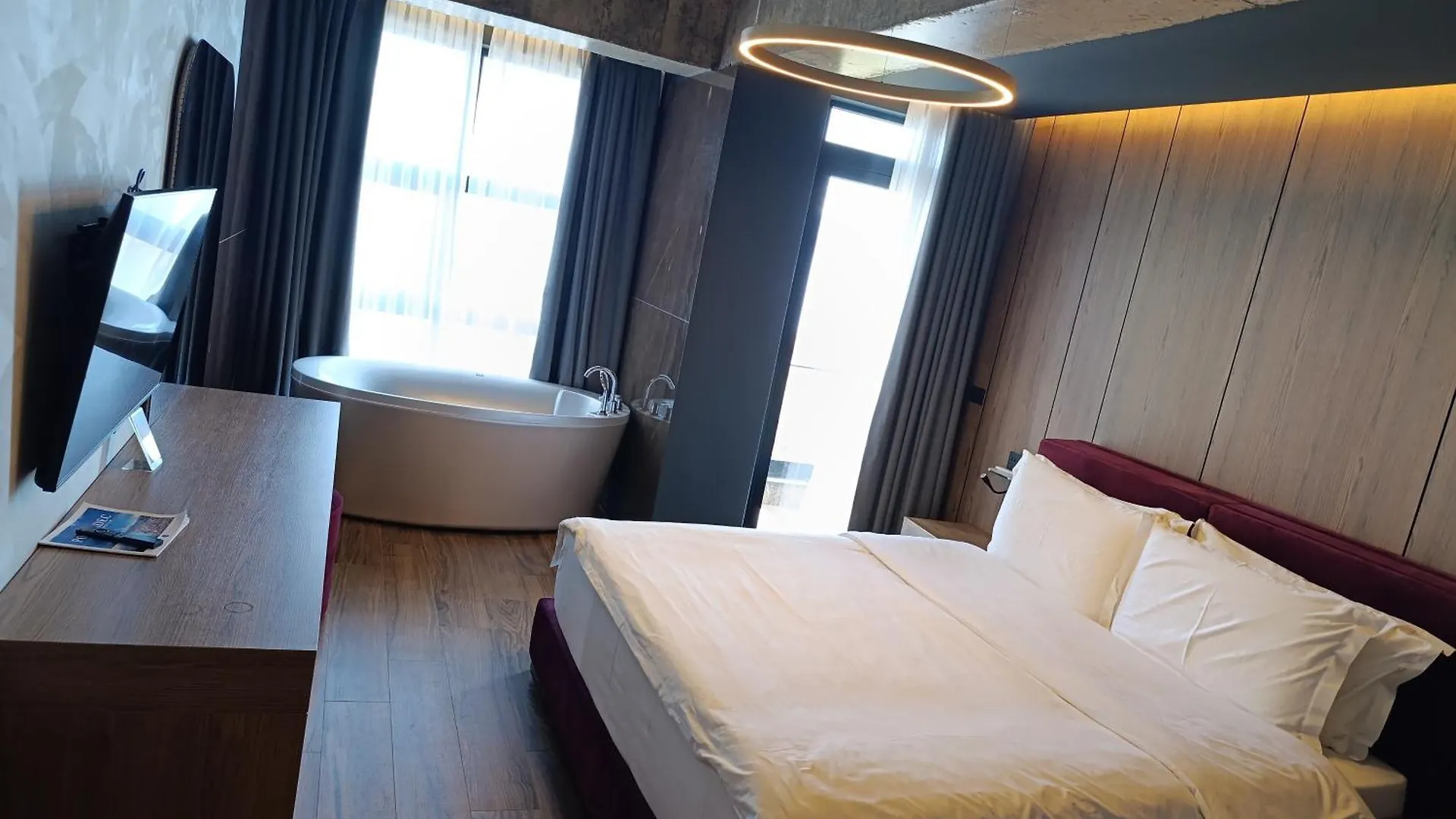 Toka Hotel Restaurant Udenisht