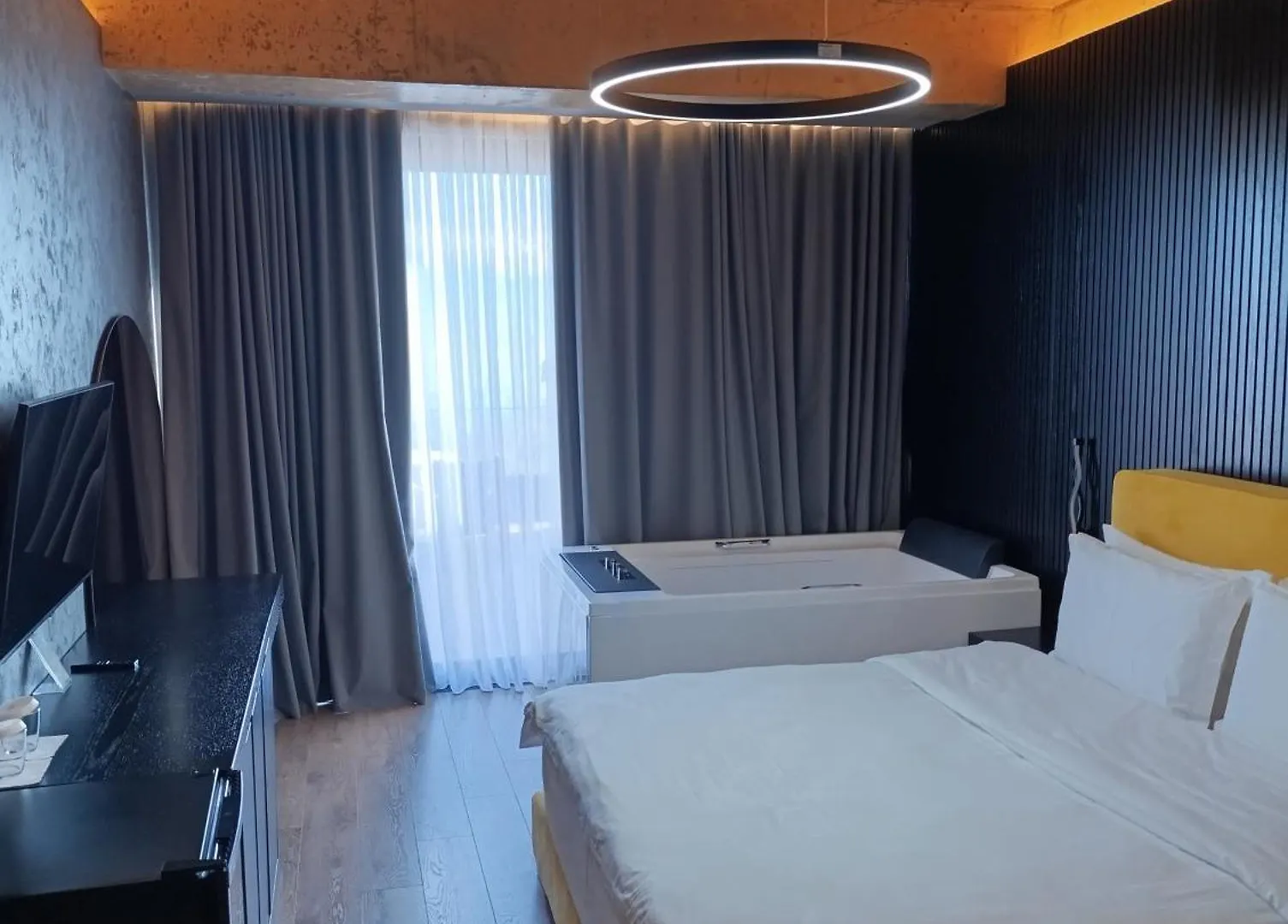 Toka Hotel Restaurant Udenisht 5*,  Albanie