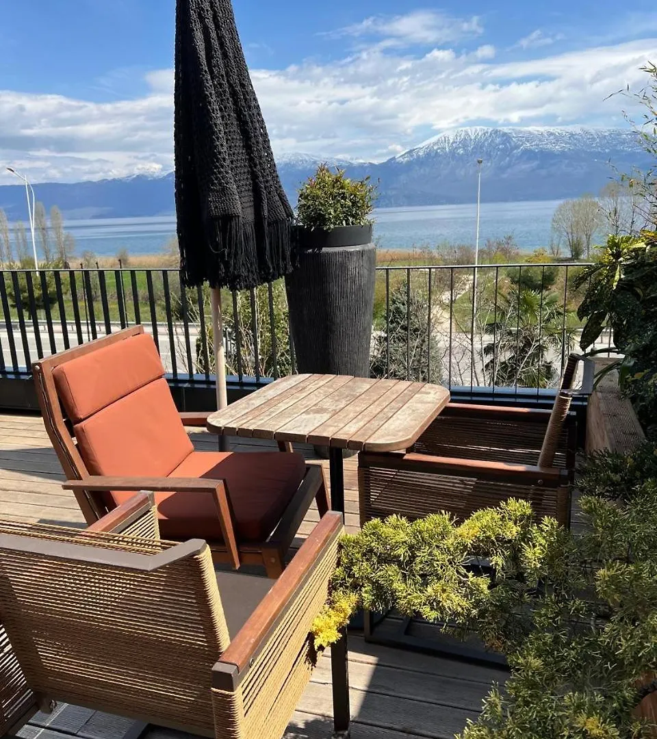 Toka Hotel Restaurant Udenisht
