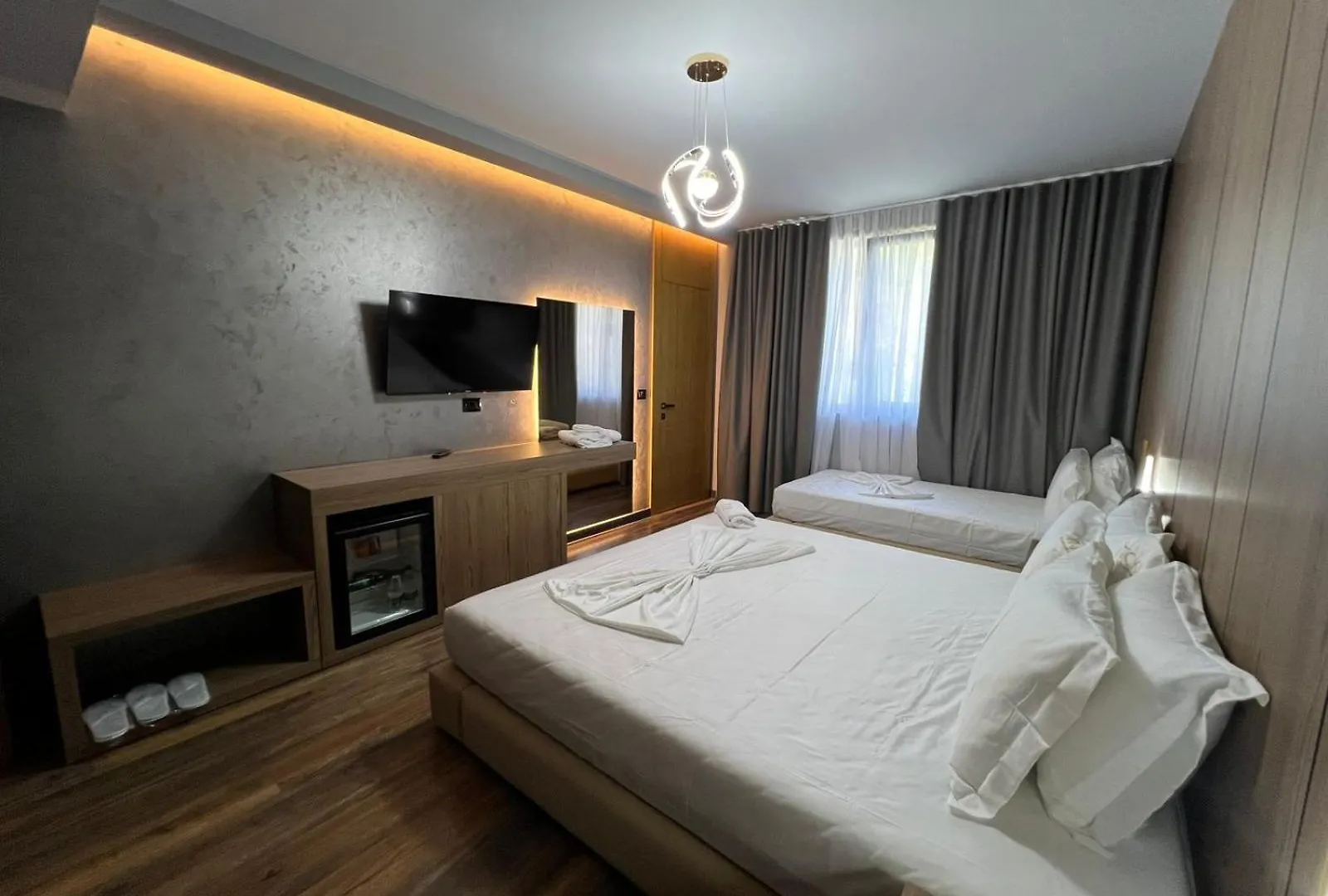 Toka Hotel Restaurant Udenisht