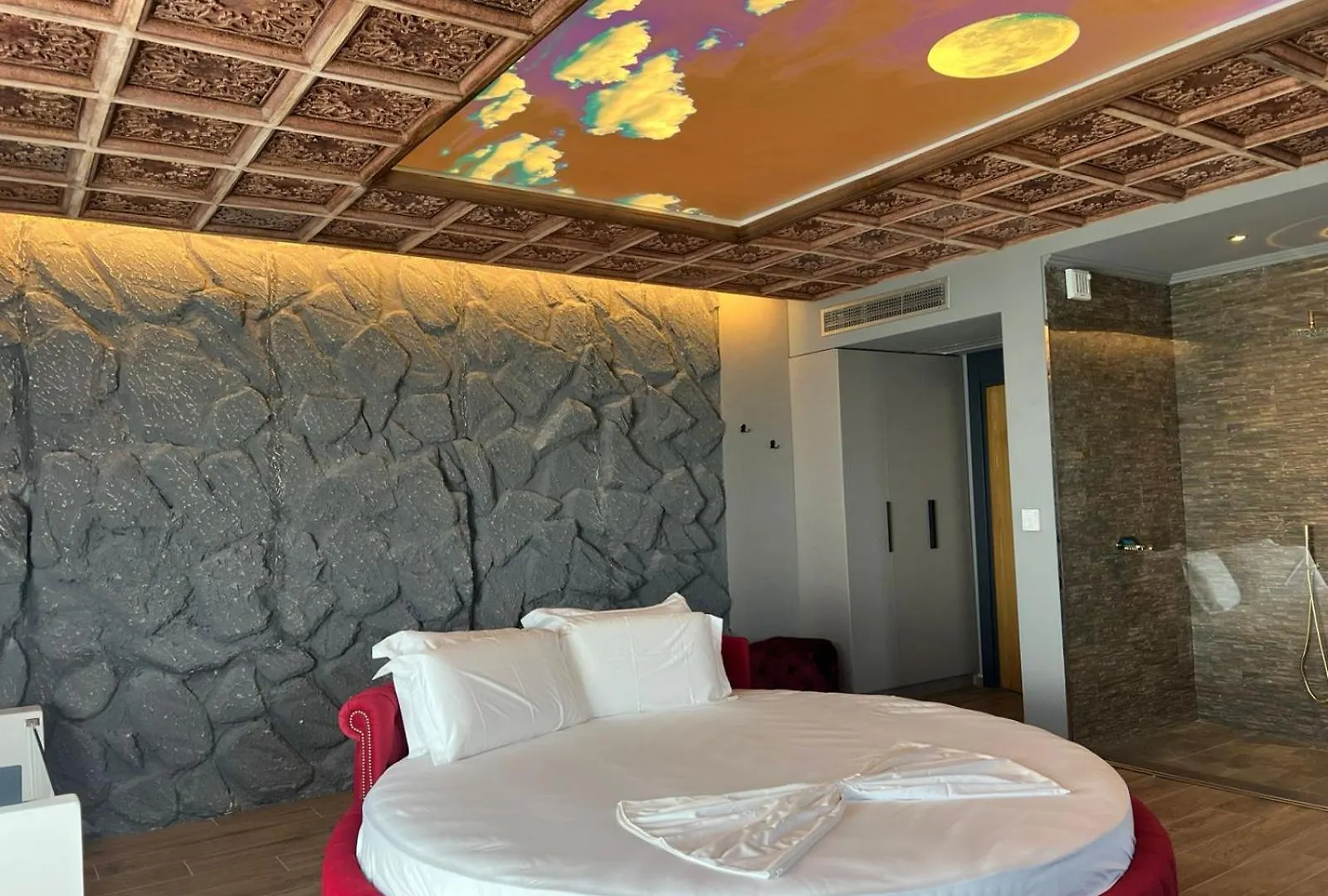 Toka Hotel Restaurant Udenisht