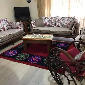 https://laku-apartment-at-the-heart-of-tirana.hotels-in-tirana.com