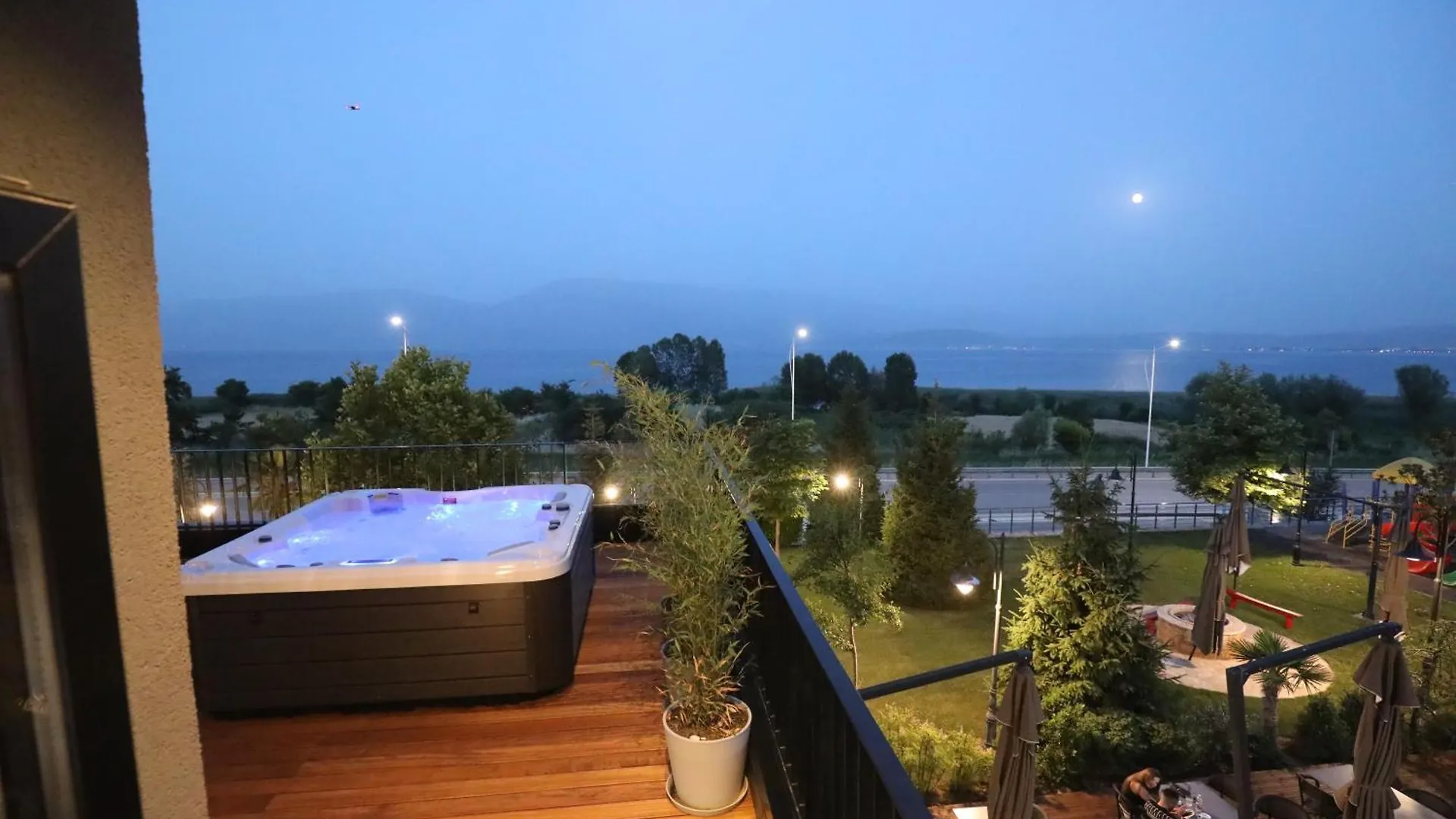 Toka Hotel Restaurant Udenisht Albania